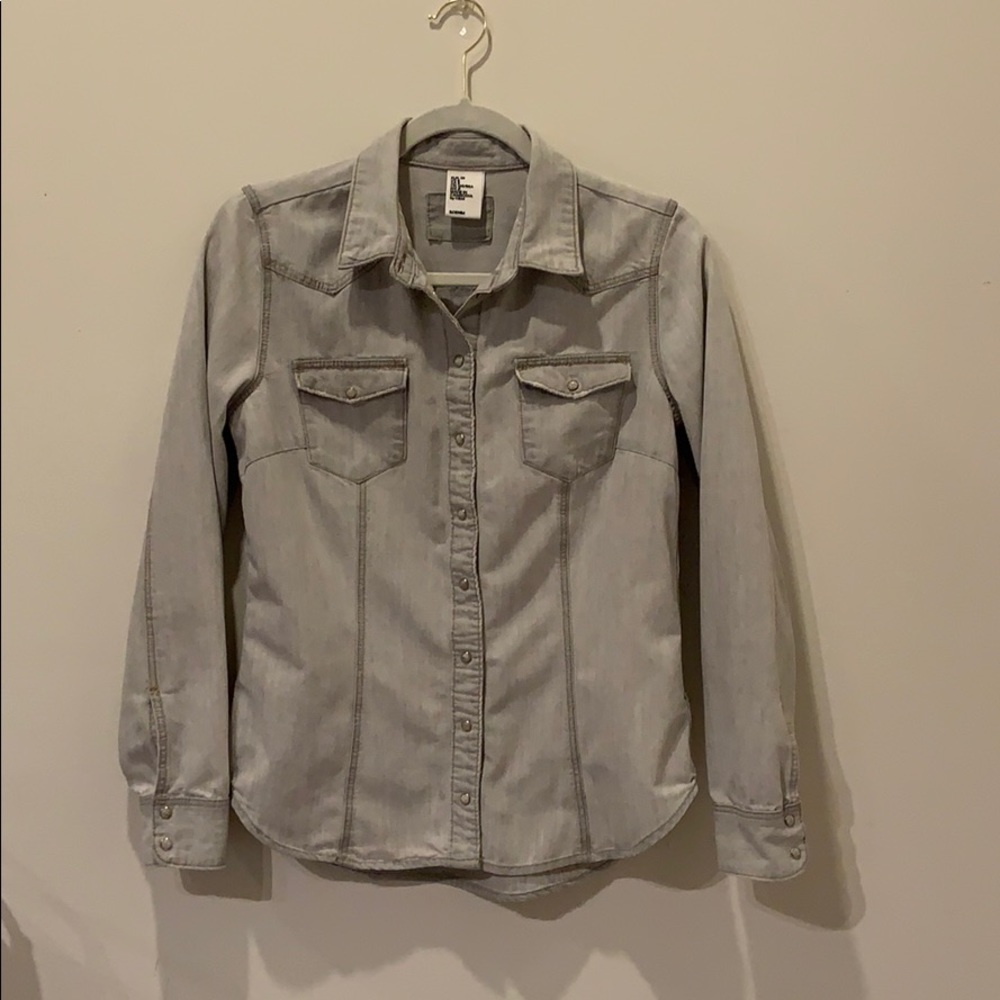 H&M Grey Button-Up